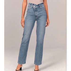 Abercrombie & Fitch Cross Waist Jeans 24 Ultra High Rise 90s Straight Curve Love